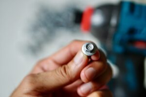 Thick Steel Fastening - Image 4